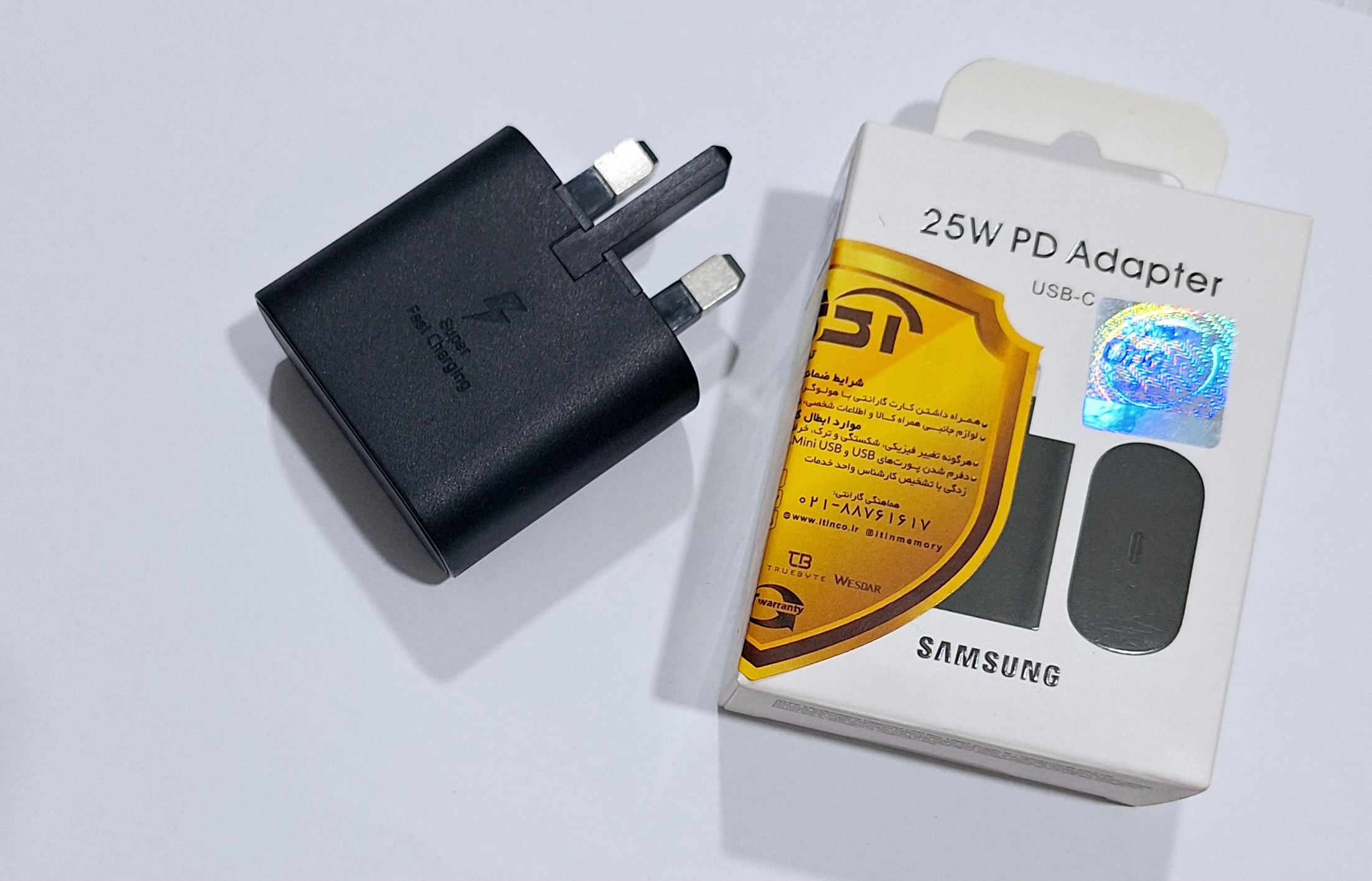 آداپتور 25 وات شرکتی